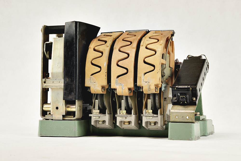 ES-400